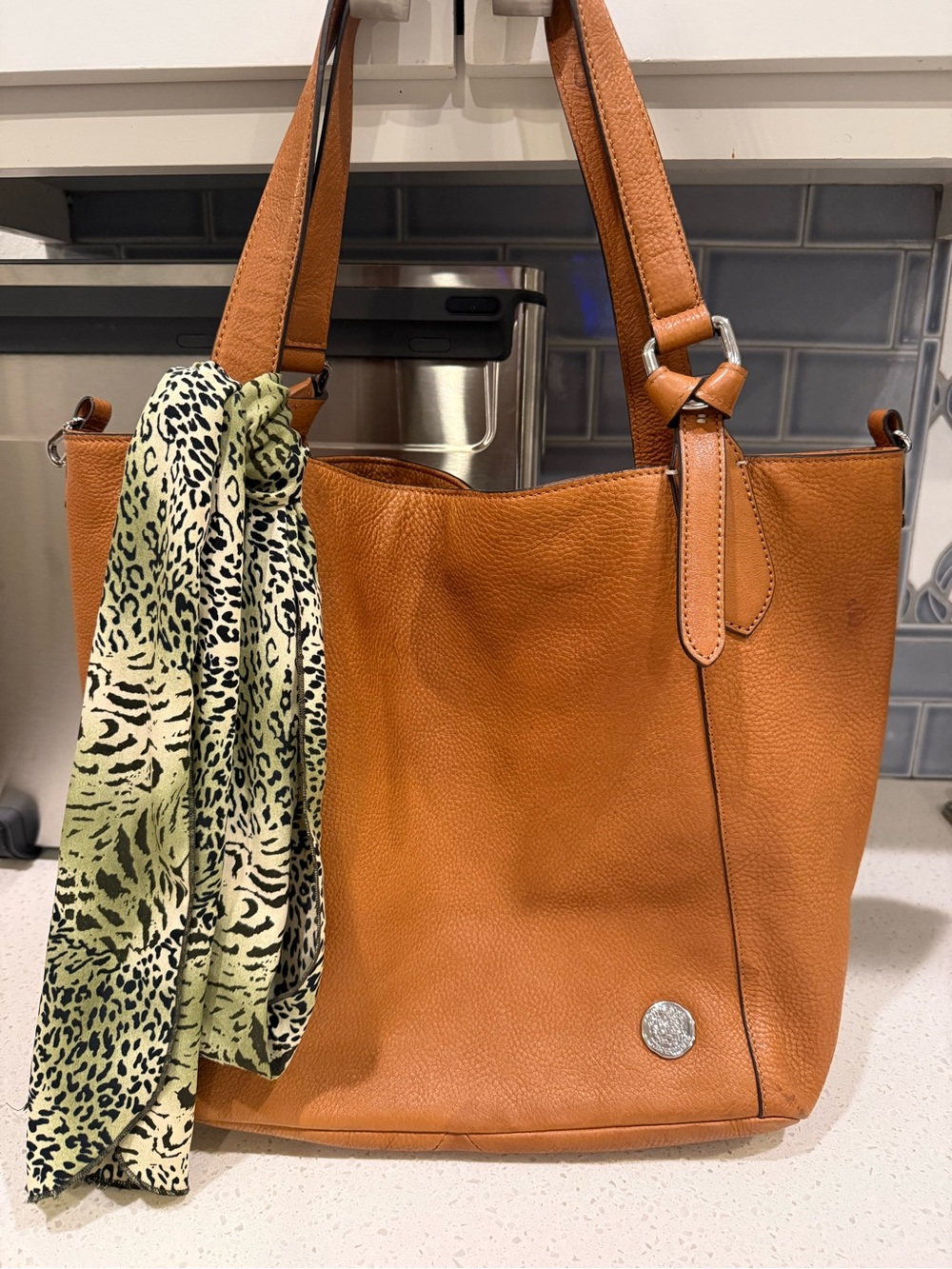 Vince Camuto Tote / Shoulder Bag Pebbled 100% Leather Chestnut Brown